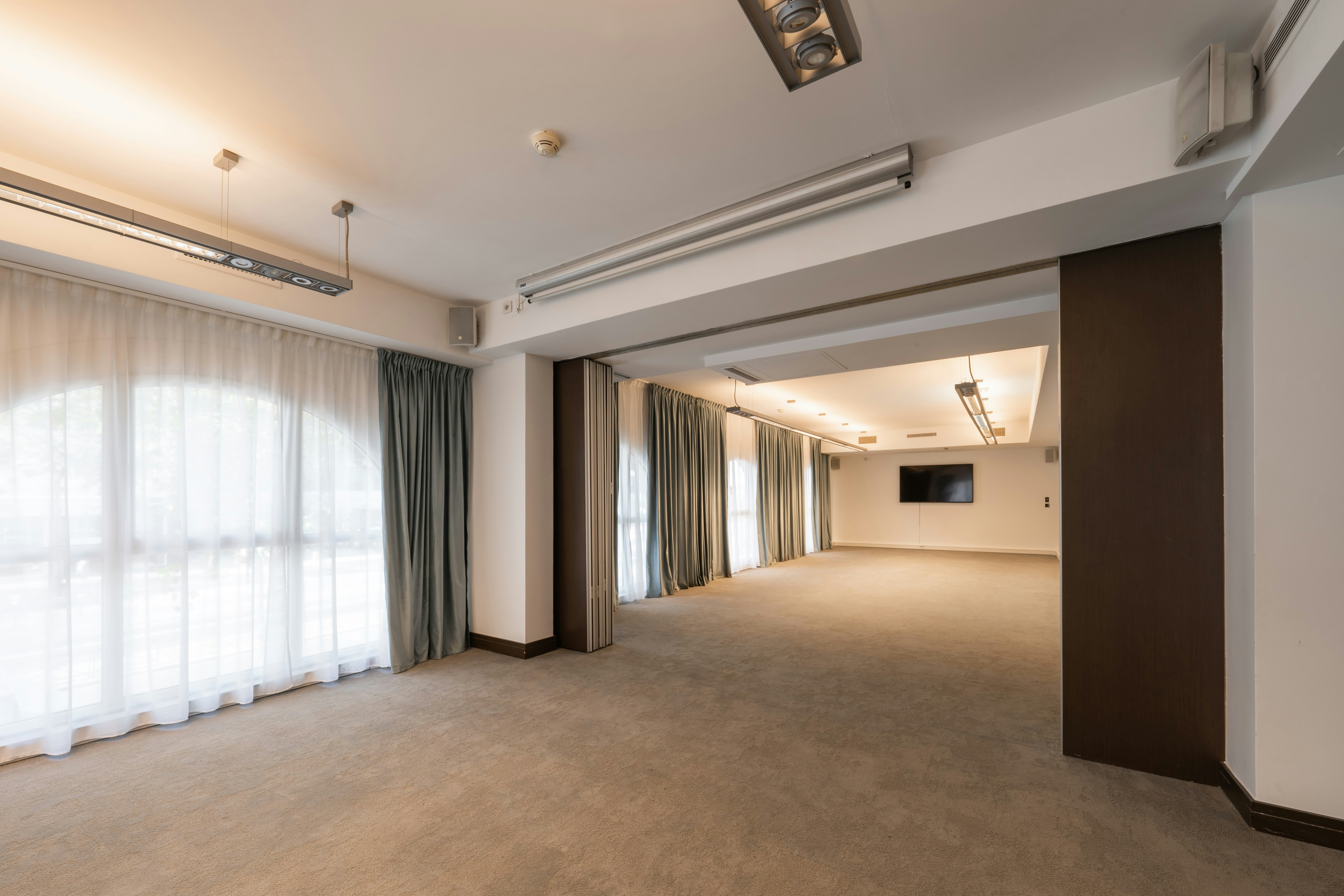 Voco Paris Montparnasse Ex Holiday Inn Paris Gare Montparnasse 2/64