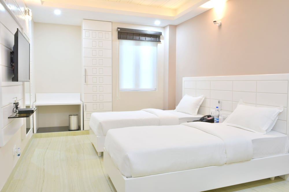 Hotel Tara Palace Daryaganj 14/32