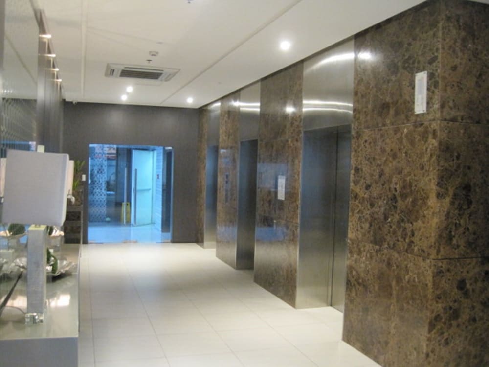 Premium Residence The Currency Ortigas 25/50