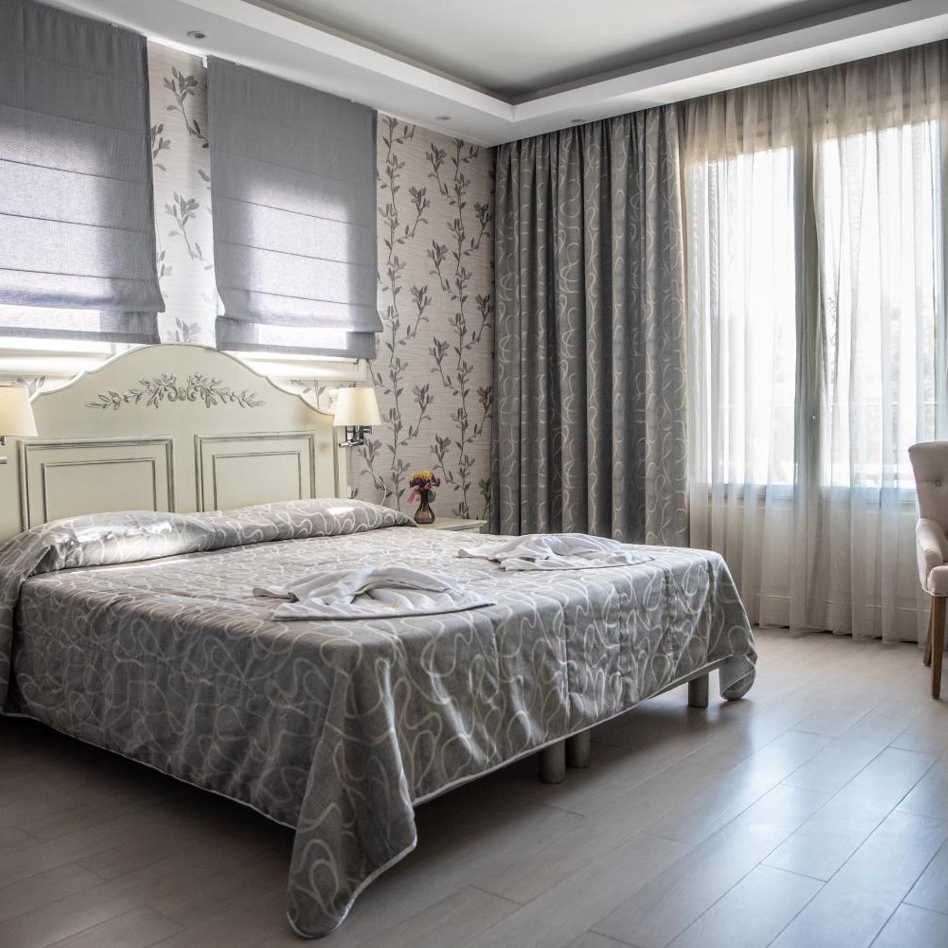 Alma Hotel 24/57