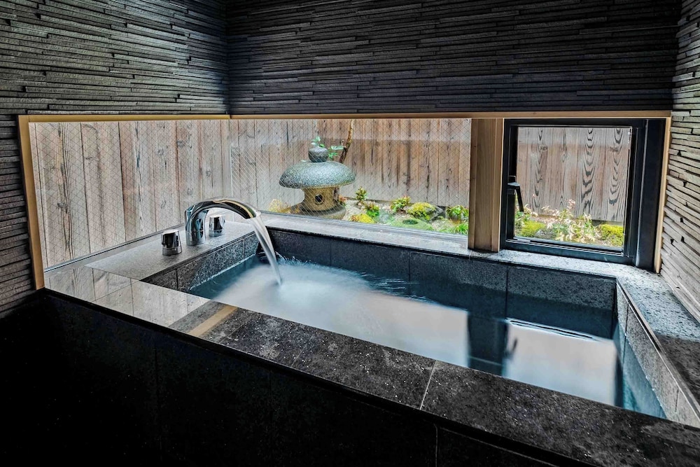 Shobu an Machiya House 34/49
