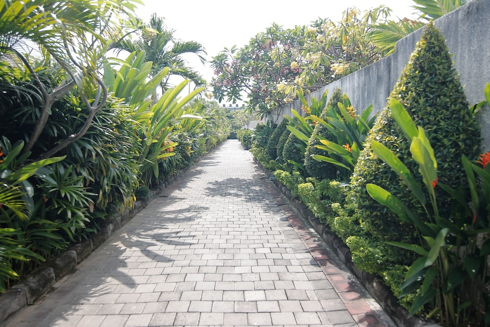 Destiny Villas and Residence 45/52