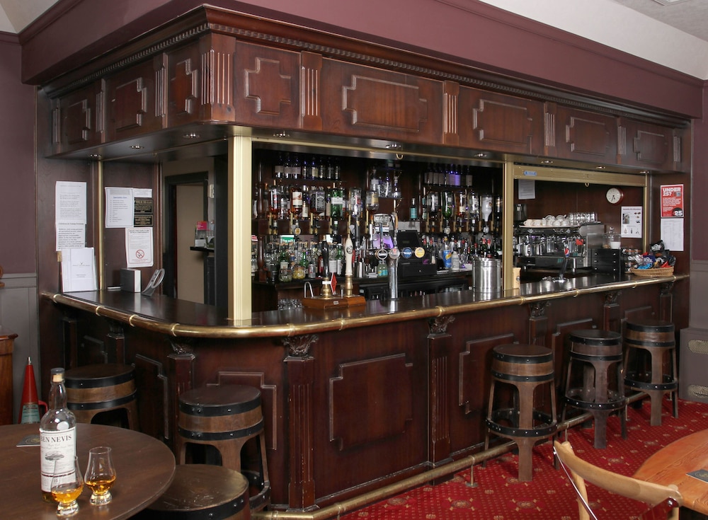 West Highland Hotel 57/71