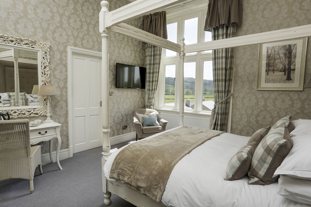 Falcon Manor Hotel 15/49