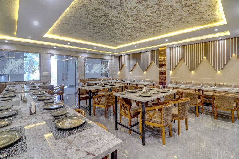 Anand Villa 37/50