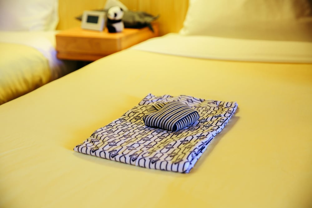 Shinnishiki Hotel 34/68