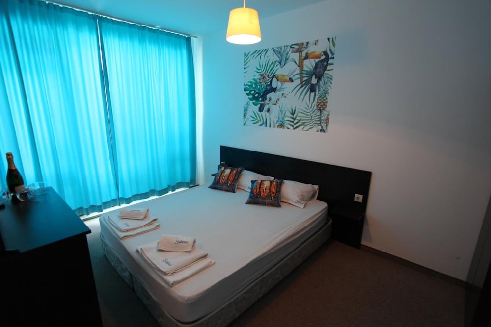 Salena Beach Hotel 20/50