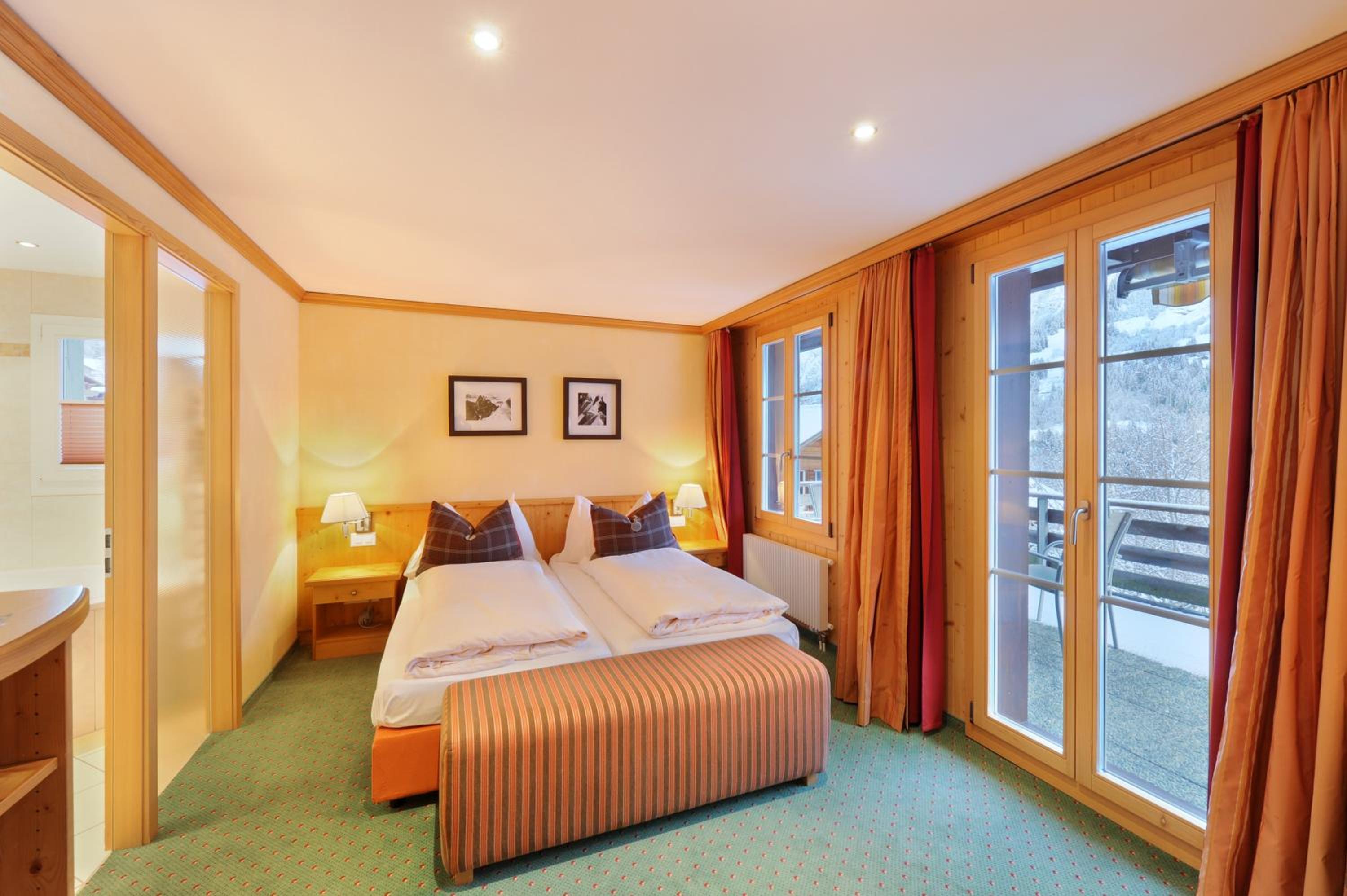 Junior Suite, Deluxe, Twin Beds, Sofa