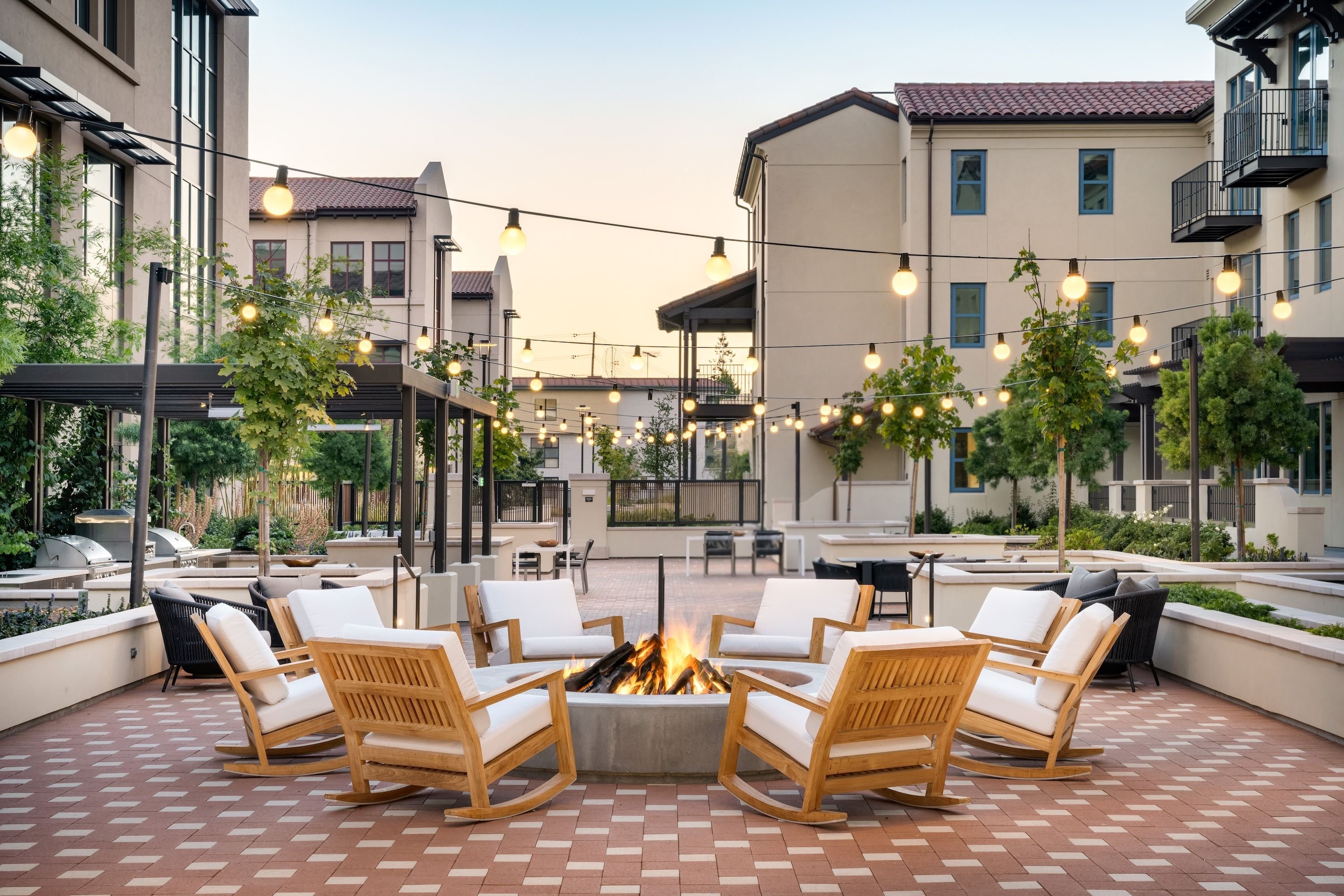 Locale Menlo Park 5/8