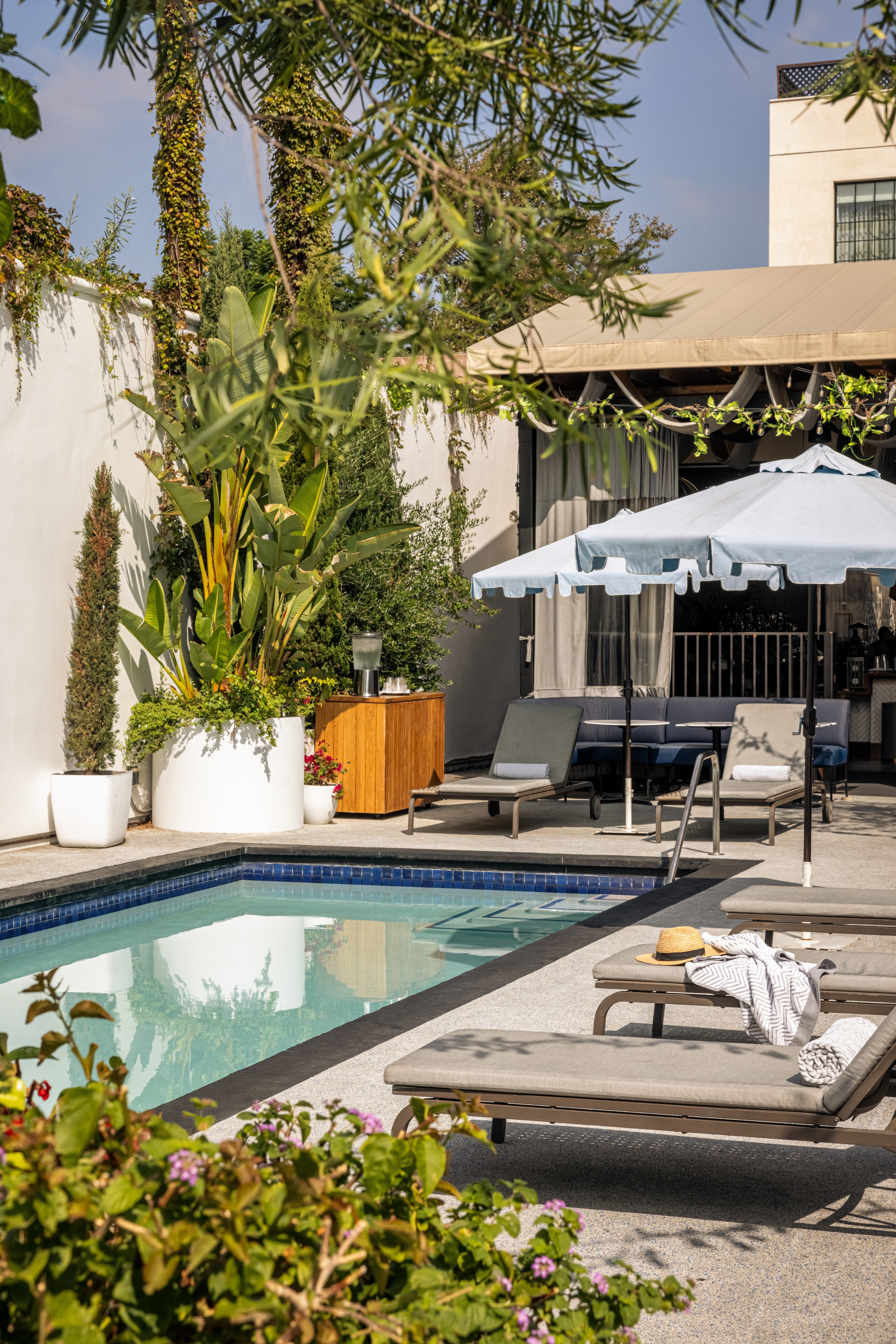 Kimpton La Peer Hotel 77/82