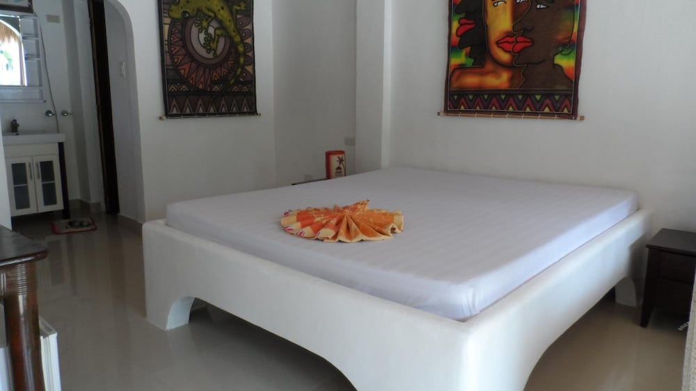 Little Mermaid Dive Resort 28/54