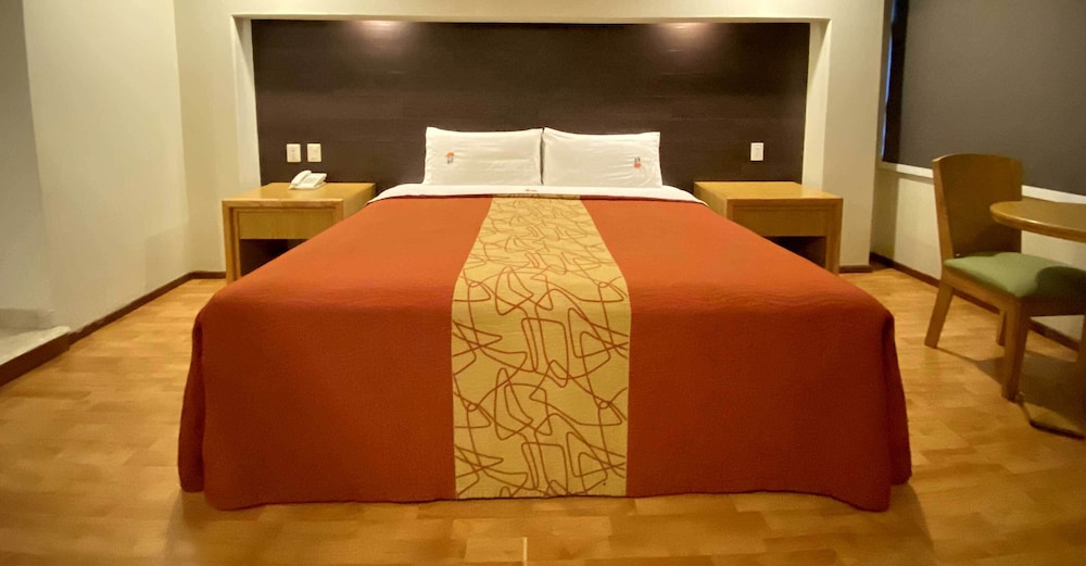 Hotel Lord 37/62