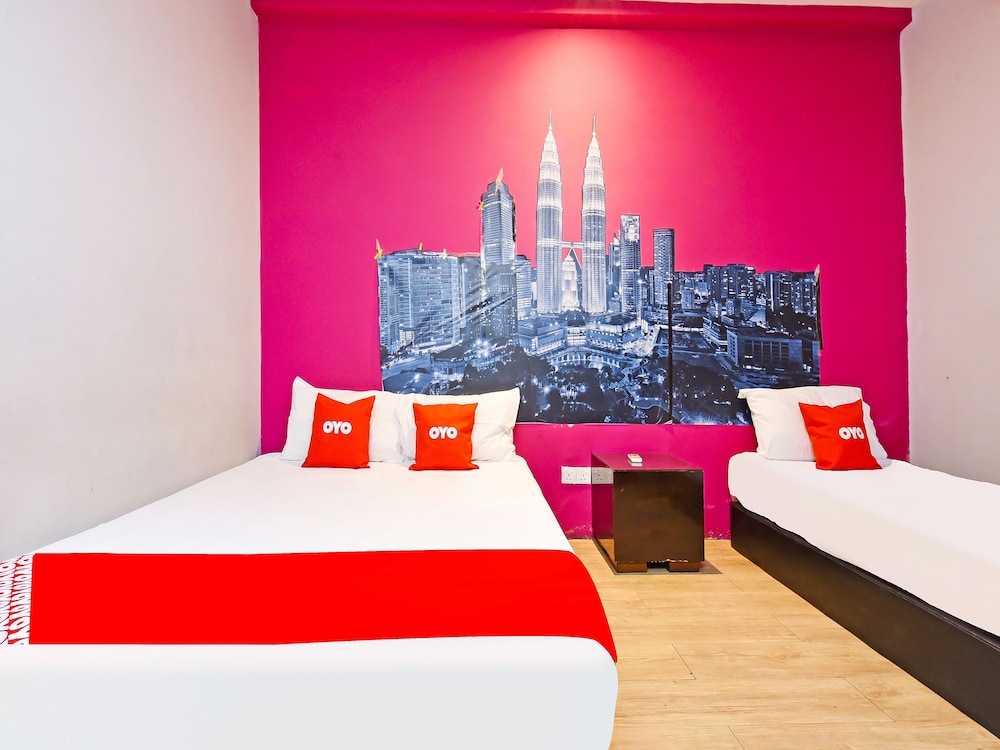 OYO 90138 Hotel Elwarda Klcity 9/15
