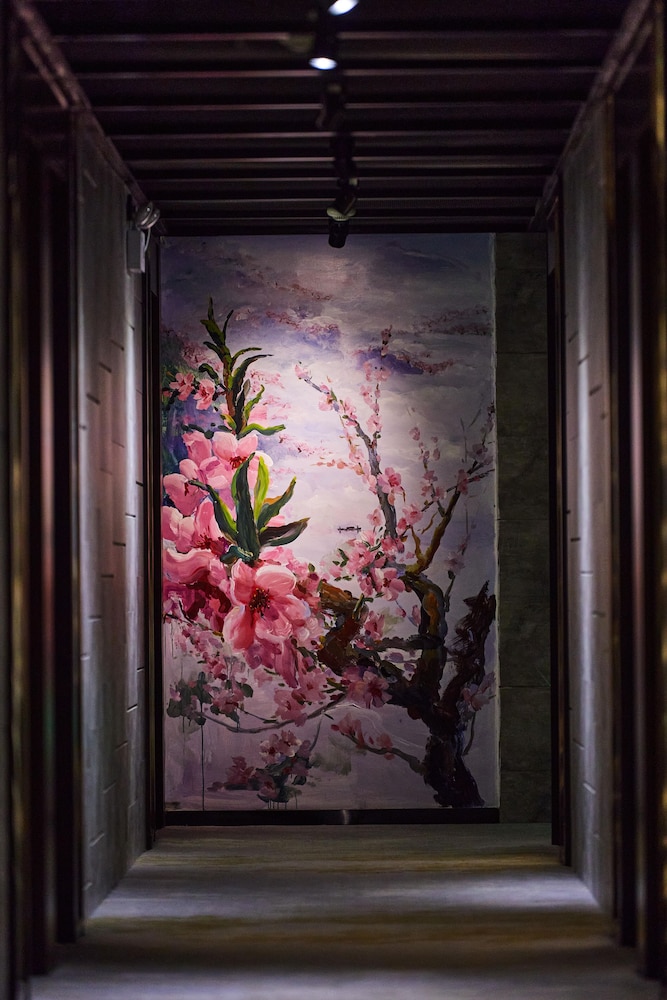 Spring Time Hotel 28/50