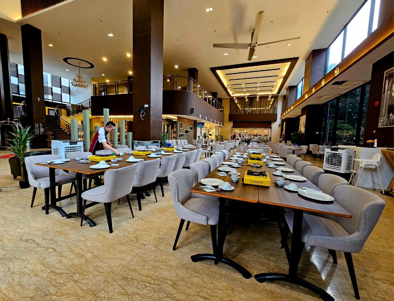 Hotel Grand Baron 36/51