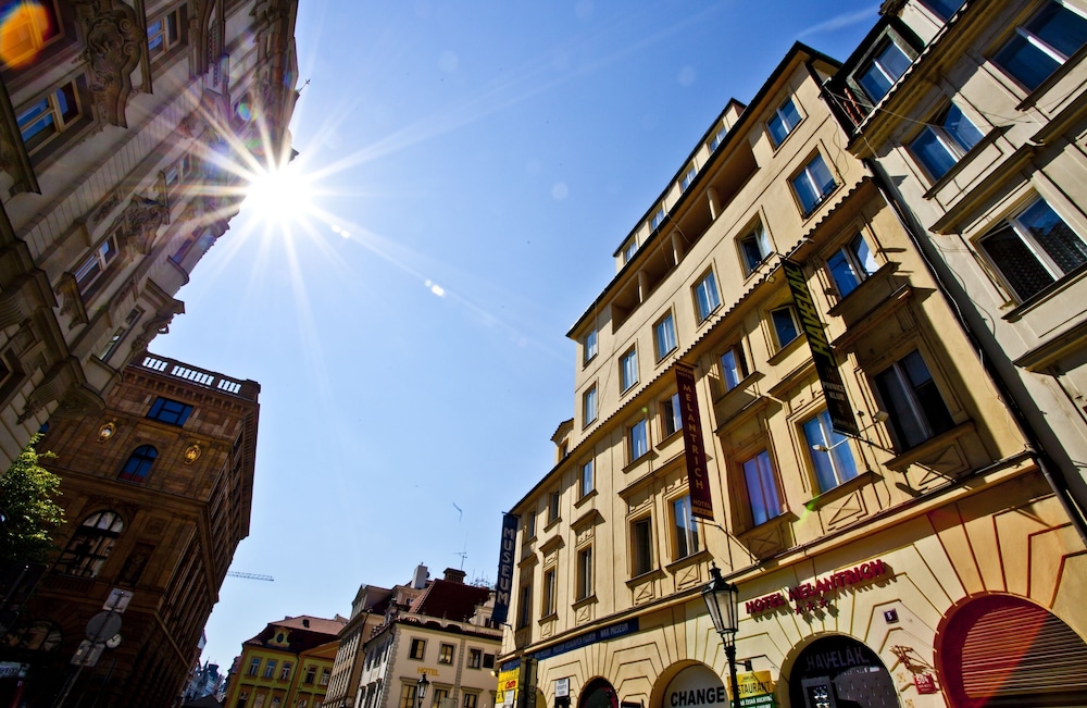 Melantrich Sivek Hotels 4/46