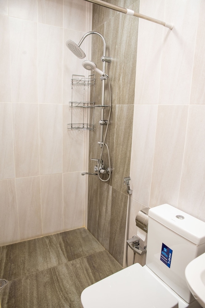 Sebail Inn Hotel 47/50