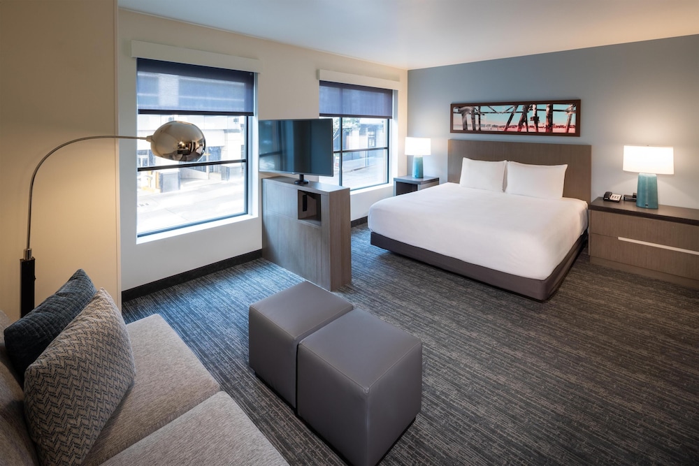 Hyatt House Seattle Downtown 19/74