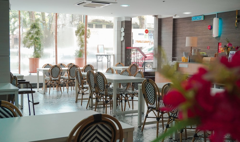 Hotel Sandakan 59/75