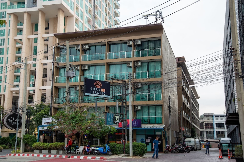 Grande Classic Pattaya 2/50