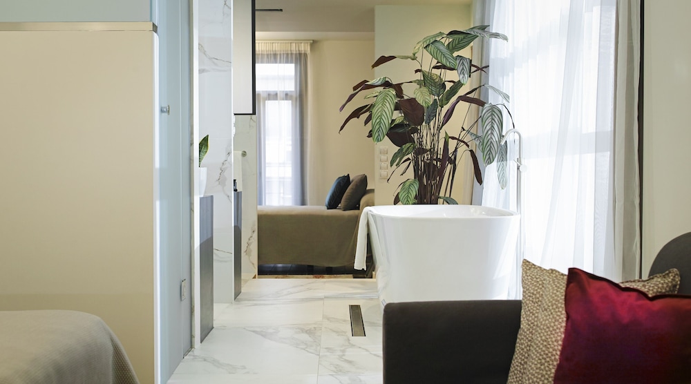 The Gem Society Boutique Hotel & Spa 12/58