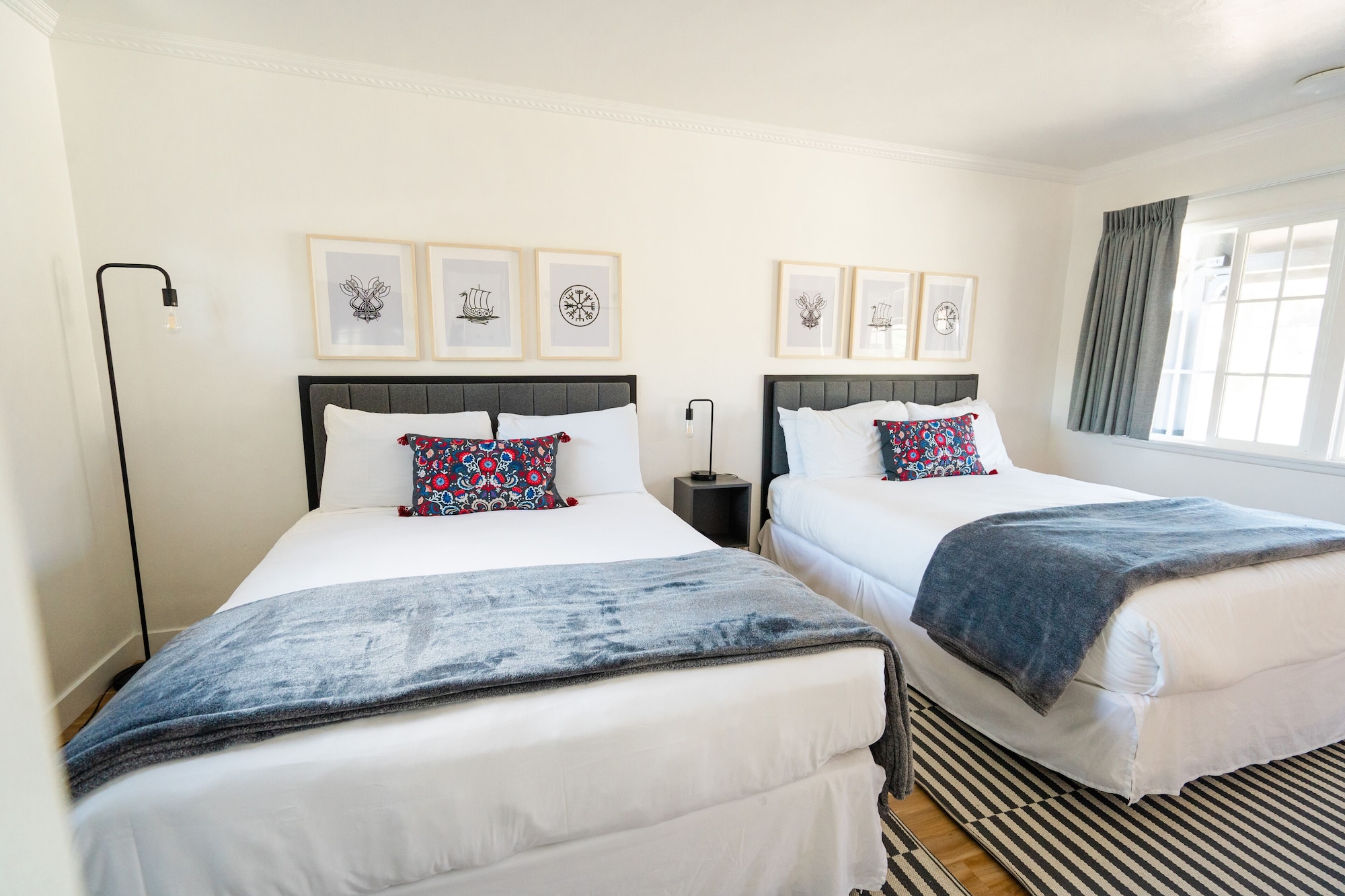 Standard, 2 Double Beds
