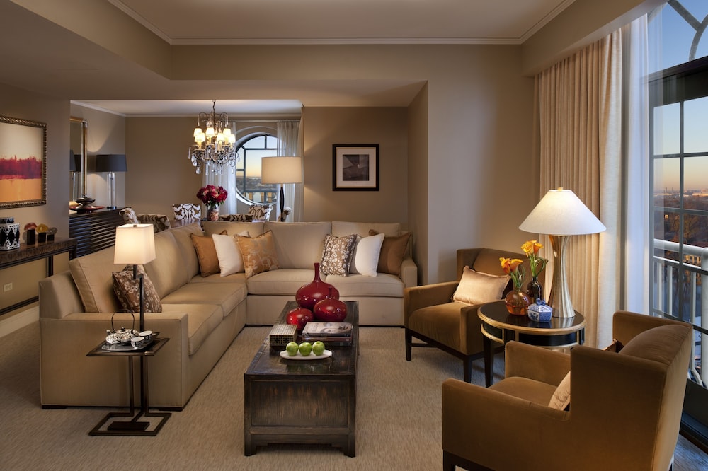 Salamander Washington DC (ex Mandarin Oriental Washington DC) 47/69