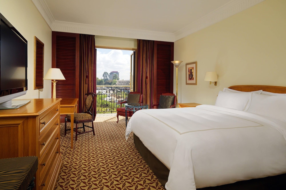 Sheraton Addis 16/81