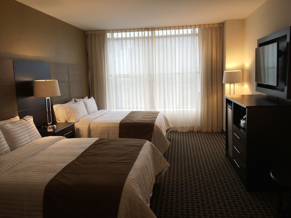Holiday Inn Mexico Santa Fe 8/22