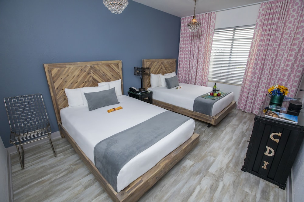 Whitelaw Hotel 15/59