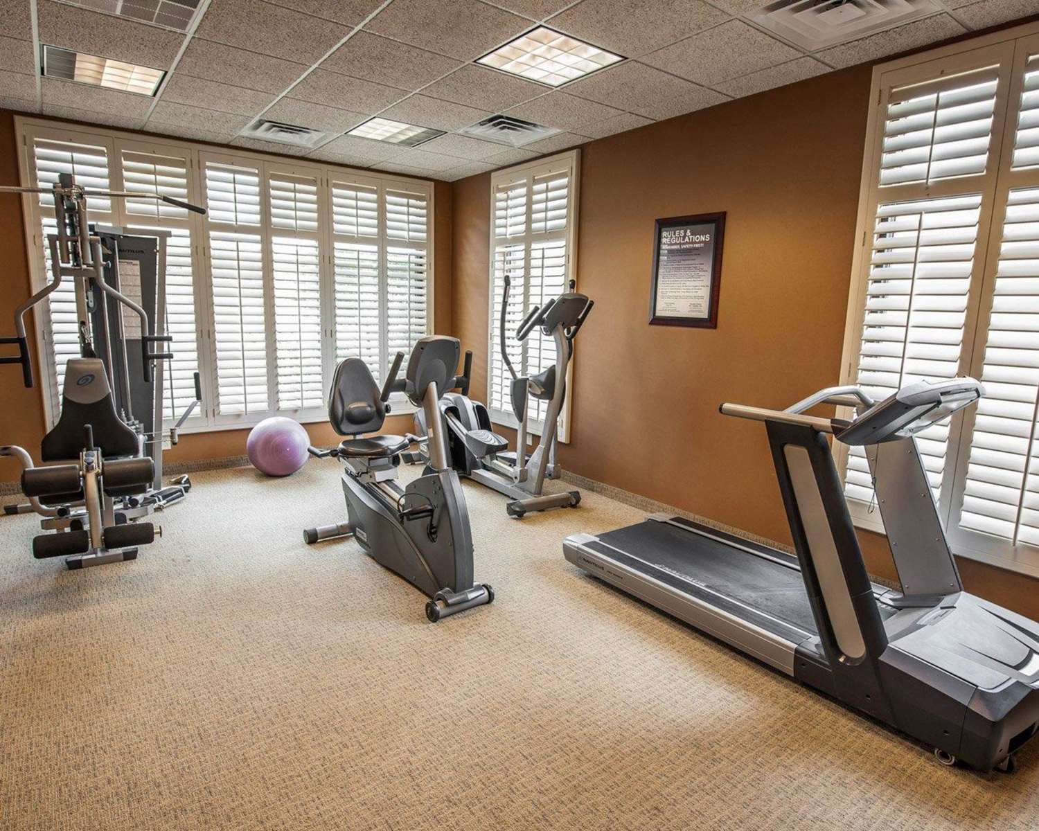 Comfort Inn Bloomington near University 4/14