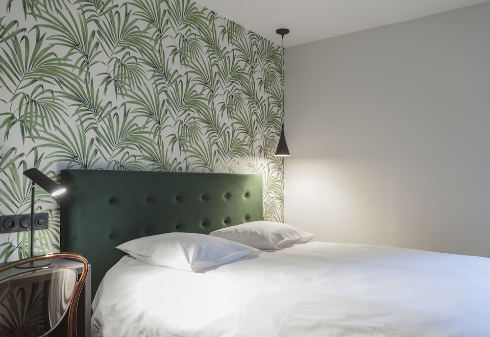 Hotel Du Maine 10/33