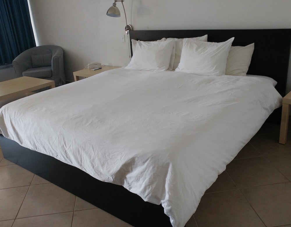 Dolphin Key Resort 14/50