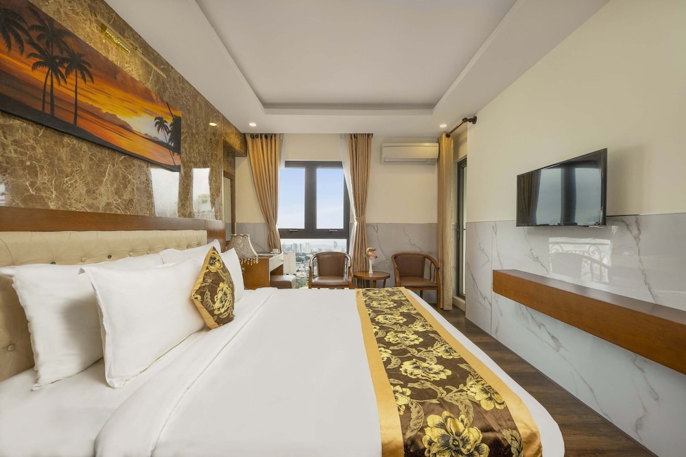 Delicate Hotel 22/72