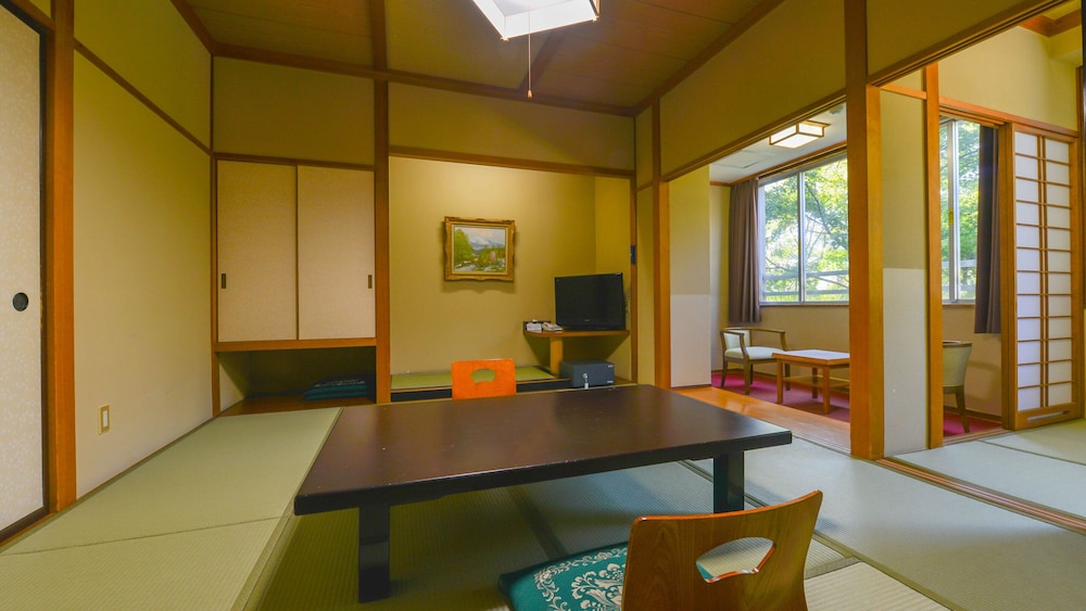 Hotel Kinugawa Gyoen 48/55