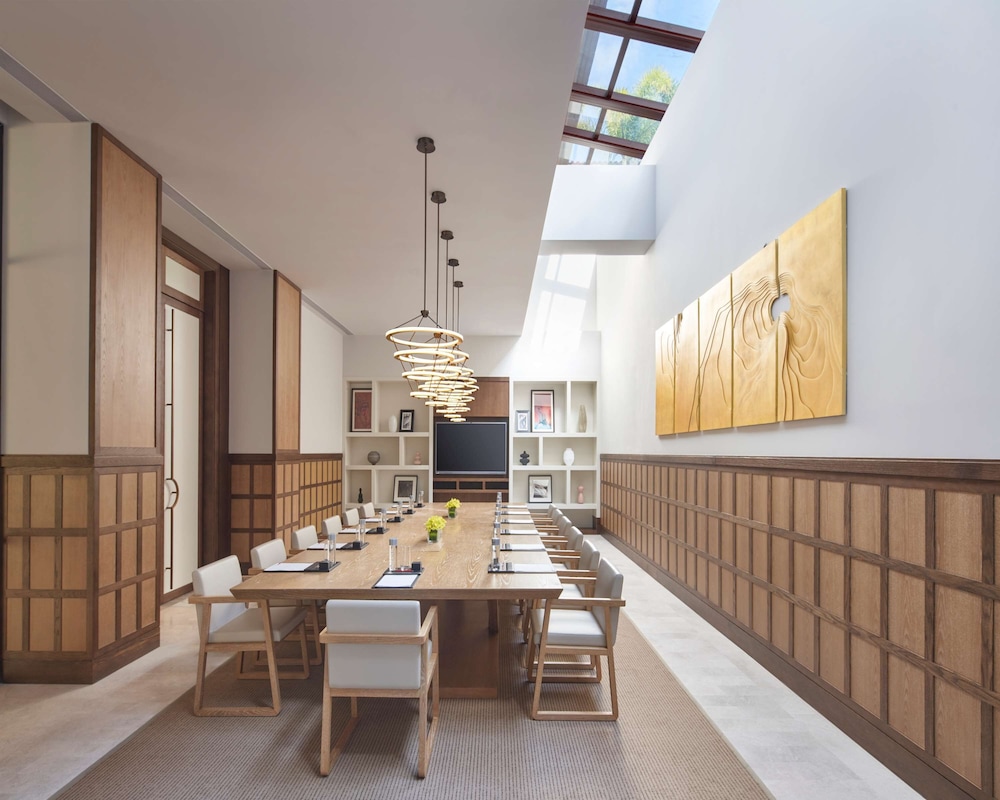 Grand Hyatt Shenzhou Peninsula 24/50