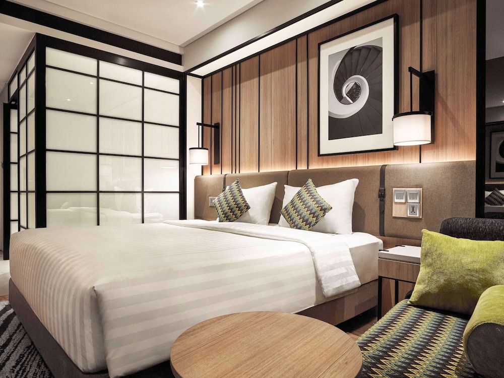 Deluxe, Double Bed