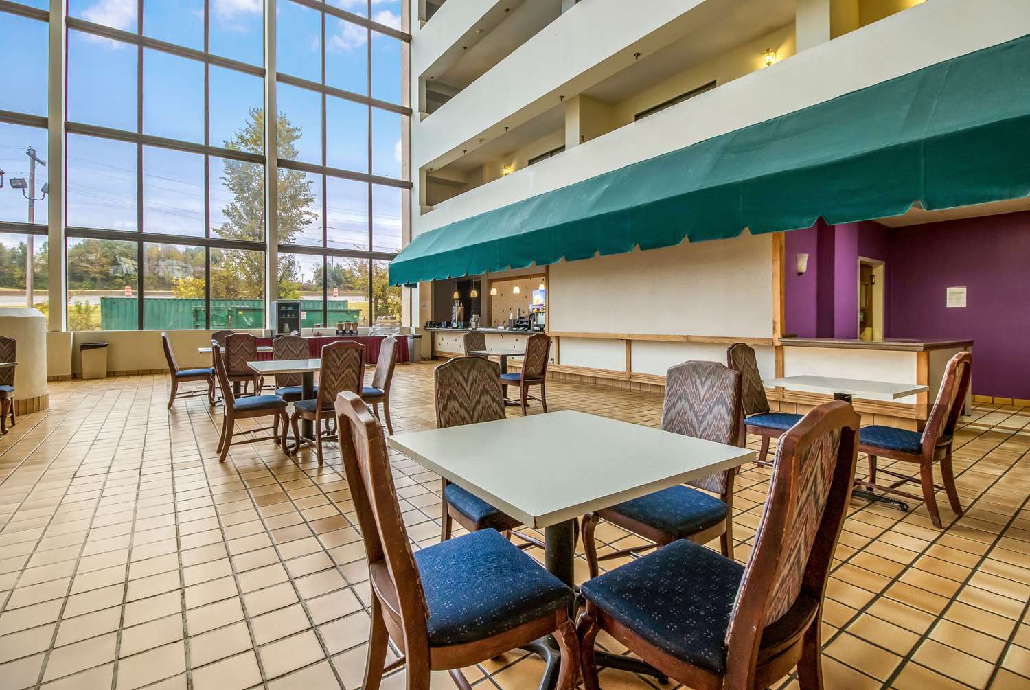 Clarion Hotel Jackson Northwest 27/32