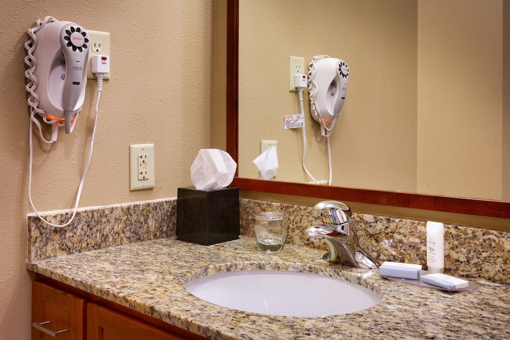 Candlewood Suites Grand Junction Nw 15/68
