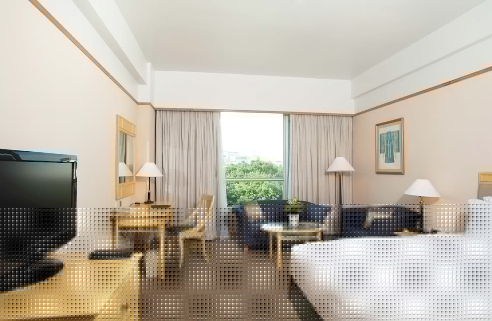 New World Saigon Hotel 22/77