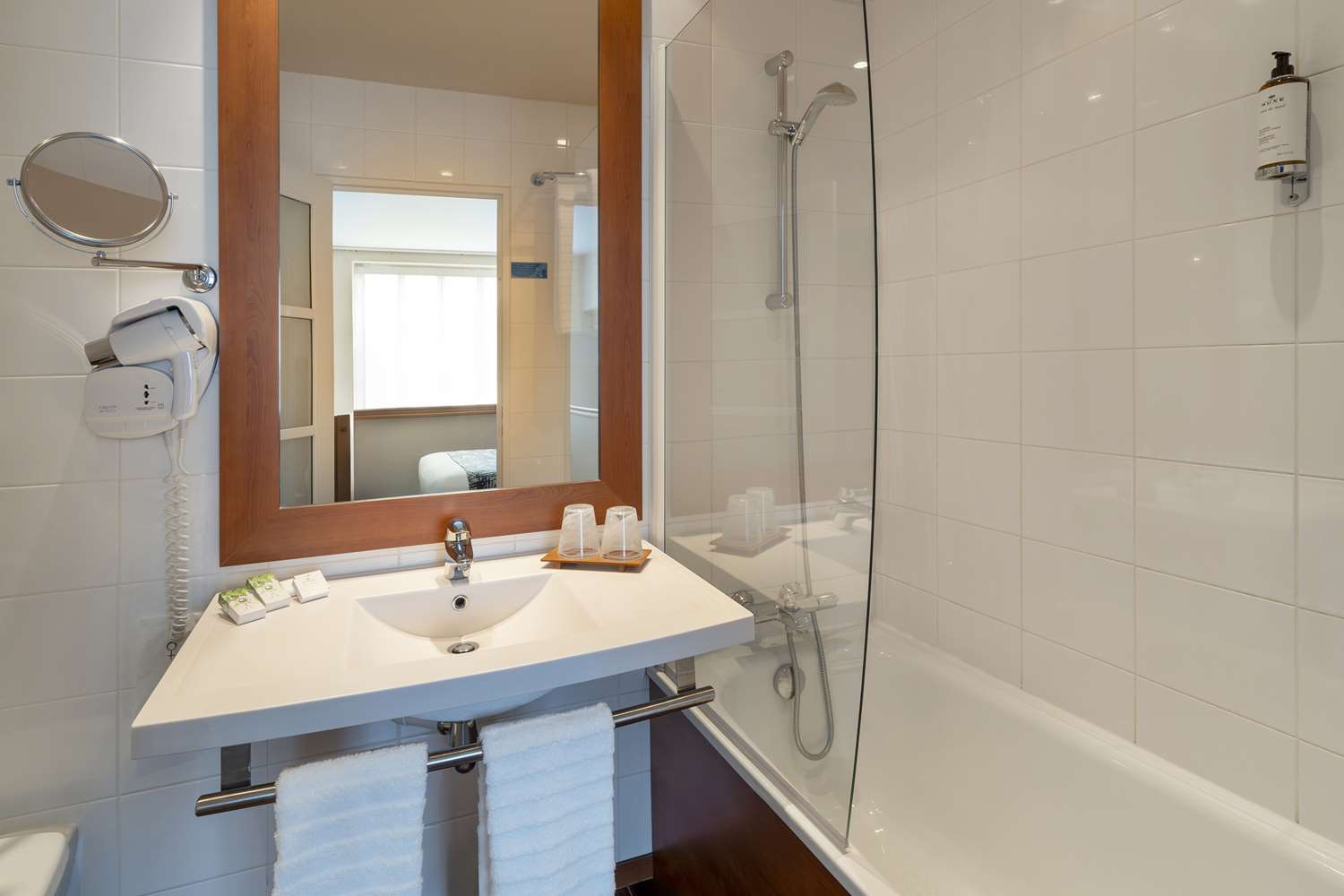 جناح جونيور بسرير كوين، Best Western Plus Hotel Colbert 5/5