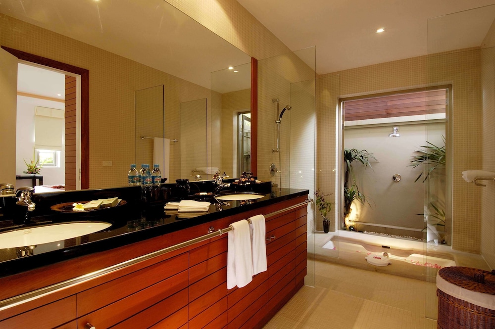 The Residence Resort & Spa Retreat 58/61