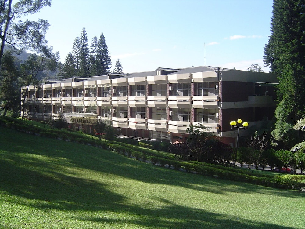 Sun Moon Lake Youth Activity Center Hostel 1/37