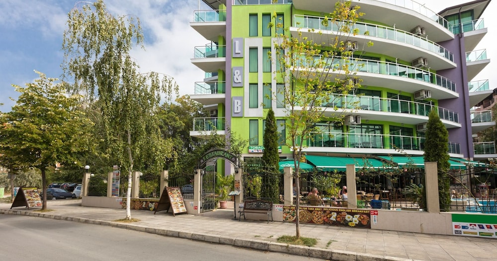 Hotel L&B Sunny Beach 4/50