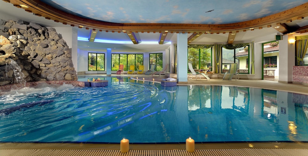 TEVINI DOLOMITES CHARMING HOTEL photo3