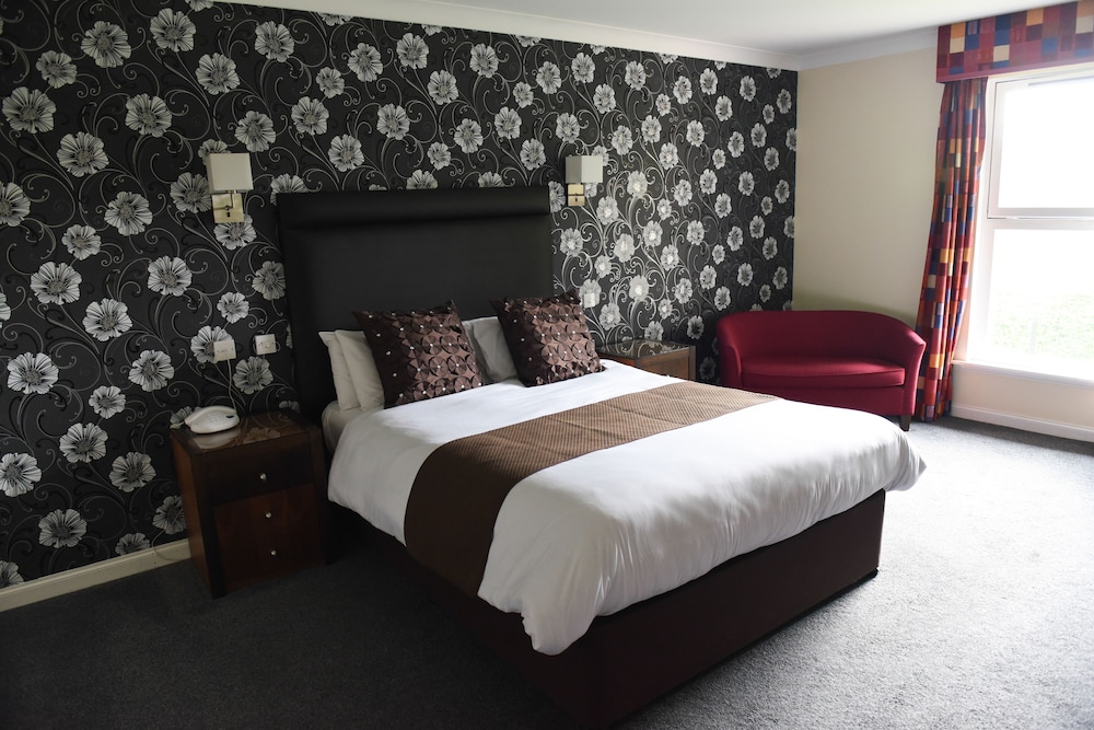 Castlecary House Hotel 6/37