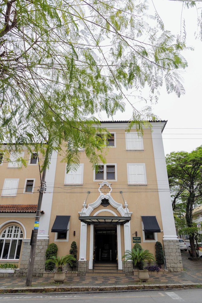 Hotel Minas Gerais 6/71