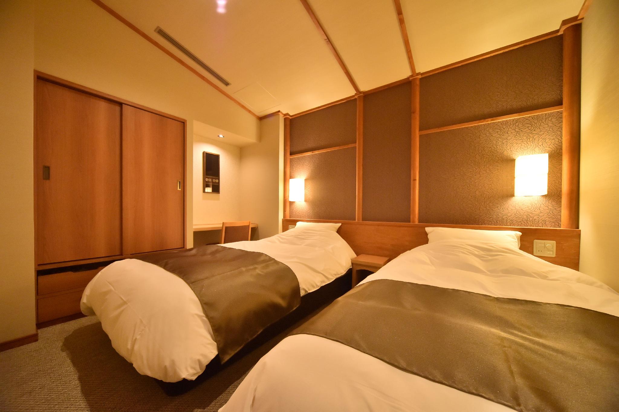 SUITE, RIVER VIEW, PRIVATE HOT SPRING BATH