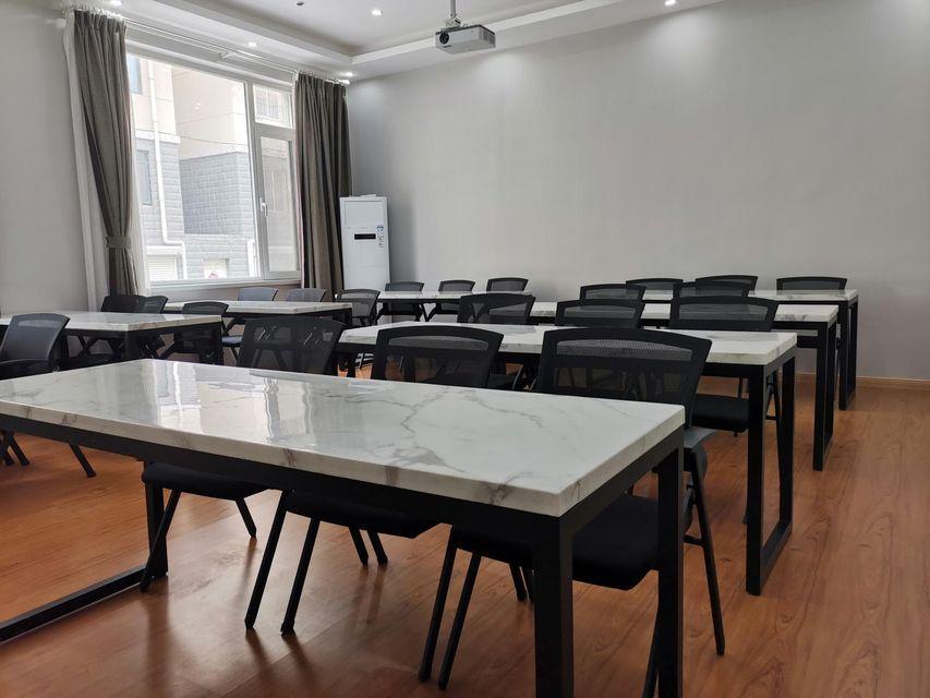 Magnolia Hotel (Dongying Qingfeng Hunan First Road Store) 6/7