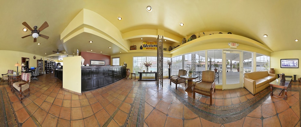 Historic Coronado Motor Hotel by OYO 64/86